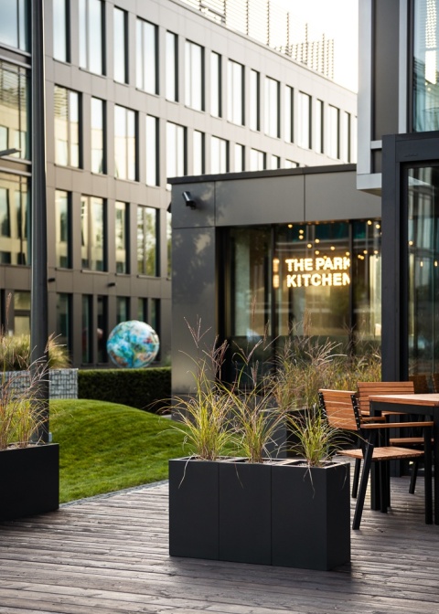 Donica z włókna szklanego KOLUMNA lakierowana