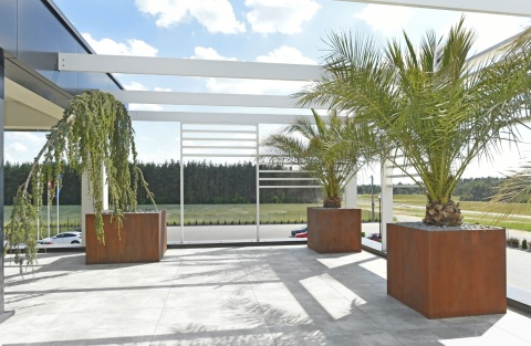 Donica z włókna szklanego KWADRAT lakierowana. Rozmiary od 40cm do 200cm