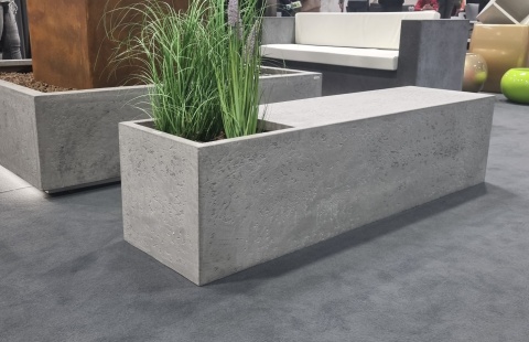 Ławka z donicą z włókna szklanego QUADRO w imitacji betonu